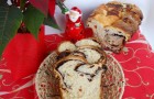 Cozonac cu ciocolată,papaia şi merişoare confiate