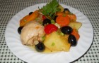 Pulpe de pui cu legume la cuptor (Nigella Lawson)