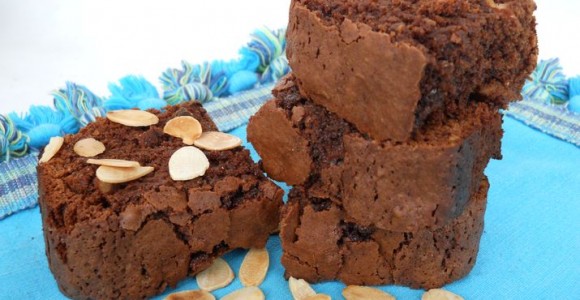 Brownies cu migdale