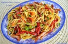 Spaghete cu kaizer şi legume la cuptor